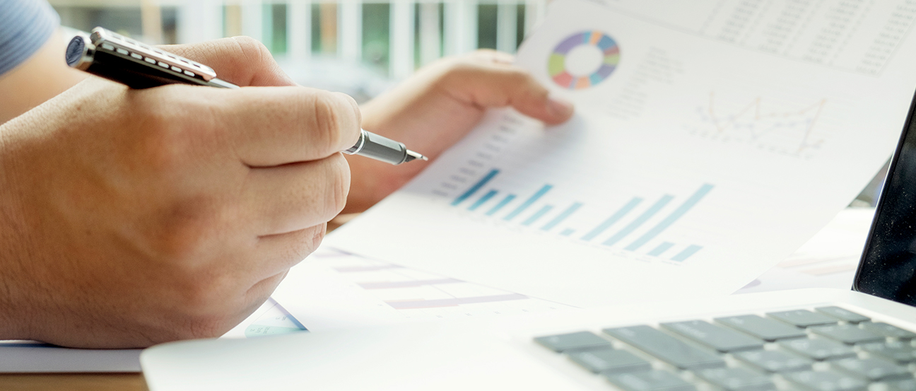 Track labor costs using Employee Timekeeping software